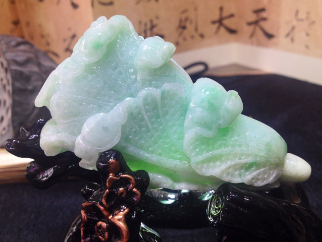 翡翠白菜百财摆件