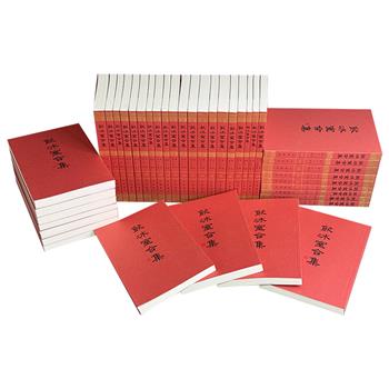 中华书局《饮冰室合集》全40册，近35斤，850万字，繁体竖排，纪念梁启超诞辰140周年典藏版，恢复1936年初版原貌，清晰勾勒出这位清末民初启蒙思想家的学术脉络与近代中国的转型轨迹。